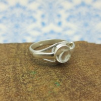 Cristal naturel moderne Quartz Gemstoe fait à la main 925 bague en argent Sterling bijoux fins taille personnalisée quantité en gros