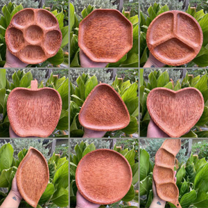 Assiettes en bois de noix de coco faites à la main Assiettes artisanales écologiques naturelles de formes variées Vaisselle durable pour servir et décorer - Product Image 6