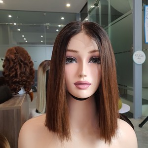 วิกผมบ๊อบแบบปิดหน้าผาก ทำจากผมเวอร์จินเวียดนาม เนื้อผมตรงแบบซิลกี้  สามารถปรับแต่งสีได้  ทำจากผมแท้  พร้อมเชือกผูกแบบโปร่งใส  ถักแบบดับเบิ้ลเวฟท์ - Product Image 1