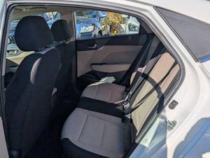 Hy-undai Accent Limited 2022 d'occasion - Product Image 4