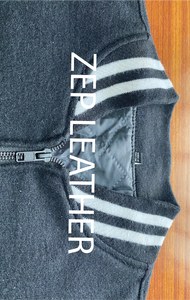 Chaquetas de Invierno Transpirables Casuales de Estilo Universitario con Mangas de Cuero y Bordado de Chenilla con Logotipo Personalizado Unisex - Product Image 4