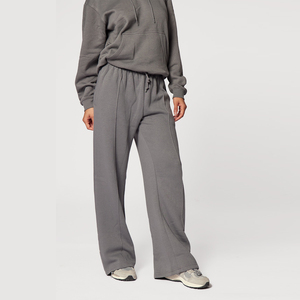 Sudadera con Capucha Gris Lisa, Antibacteriana y Transpirable, de Felpa Gruesa Estampada, Fabricada a Medida por OEM, y Pantalones Deportivos Holgados de Tallas Grandes - Product Image 3