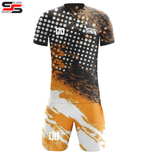 Nouveau modèle Maillot de football à manches courtes et shorts de football à prix réduit/Uniforme de football entièrement personnalisé pour adultes - Product Image 5