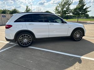Offre exceptionnelle : Mercedes-AMG GLC 43 2018, prêt à être expédié - Product Image 3