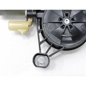 Moteur électrique de vitre arrière gauche Jeep Compass Série 0130822663 (16>) - Product Image 3
