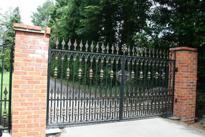 Nhà lối vào kim loại chính thép an ninh điều khiển từ xa tự động thiết kế cổng đúc rèn sắt cửa trượt thiết kế - Product Image 3