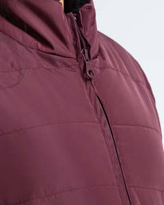 Chaqueta acolchada transpirable ligera personalizada para mujer, chaqueta acolchada con cierre de cremallera cálida con estilo informal para uso en exteriores, 2025 - Product Image 2