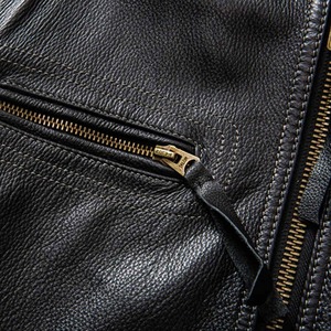 Veste en cuir véritable pour femmes en gros motif solide fermeture à glissière techniques lavées coton rempli hiver coupe-vent abordable - Product Image 4