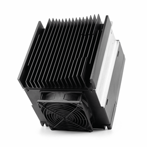 อินเวอร์เตอร์ปรับความถี่ขับเคลื่อน200-240V อินพุตเครื่องจักรอุตสาหกรรม18.5kW 25HP FR-A820-18.5K ประสิทธิภาพสูง - Product Image 5