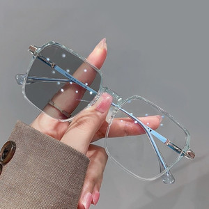 Occhiali Fotocromatici Anti-Radiazioni alla Moda per Uomo e Donna, Montatura Rettangolare con Motivo Animale, Trasparenti Grigio Rosso - Product Image 2