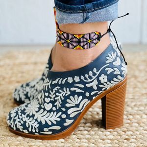 Découvrez de nouveaux styles de chaussures pour femmes Dernières tendances - Product Image 2