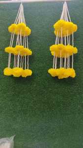 Marigold fait à la main fleur moelleuse avec des cordes de perles lustre pour la décoration Marigold Jhoomar pour mariage Haldi et Temple Deco - Product Image 6