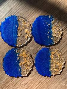 Posavasos de resina exclusivos con colores en capas y efectos brillantes para los amantes de los accesorios artísticos hechos a mano - Product Image 4