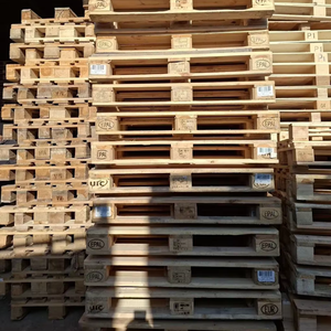 Achetez des palettes en bois de qualité supérieure conformes aux normes européennes, certifiées EPAL, pour la logistique et le stockage en entrepôt, construction robuste, en vente. - Product Image 1