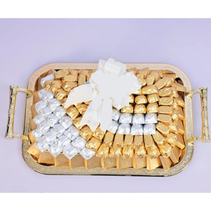 Plateau de service de bonbons au chocolat en métal doré de qualité supérieure plat de serveur de chocolat au design unique pour les fêtes de mariage et les événements - Product Image 2