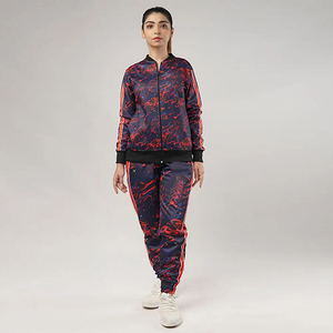 Vêtements de sport amples, survêtements imprimés par sublimation, tissu doux, fabricant personnalisé, vente en gros de vêtements, survêtements pour femmes - Product Image 6