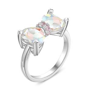 Bague Jeulia en argent sterling avec nœud papillon en verre transparent et incrustation de zircon en or rose - Product Image 3