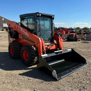 รถตักล้อยาง Kubota SSV75 ขนาด 3 ตัน แบบตีนตะขาบ รับประกัน 2 ปี พร้อมมอเตอร์ เครื่องยนต์ ลูกปืน ปั๊ม เกียร์ แกนเกียร์ - Product Image 1