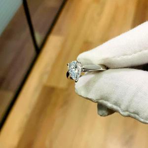 ¡Liquidación! Anillos de Compromiso Solitario con Diamante Cultivado en Laboratorio de 1.50 Quilates, Corte Pera, Claridad F/VS, para Mujer, en Oro Blanco de 18K - Product Image 1