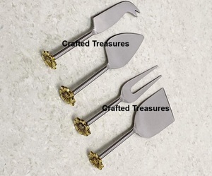 Ensemble de couverts à fromage élégants avec poignée en laiton plaqué argent lame 4 pièces ensemble de couteaux à fromage en acier inoxydable pour les fêtes - Product Image 2