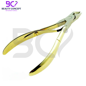 Vente en gros de pinces à cuticules courbées en acier inoxydable plaqué or, multifonctionnelles, professionnelles, durables, à large ouverture de mâchoire - Product Image 2
