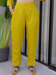 Kurta De Seda Pura Regular Bordado Floral Amarillo Con Pantalón Con Dupatta - Product Image 4