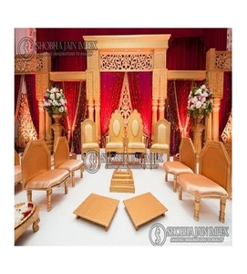 Ensemble de chaises Mandap pour mariage traditionnel - Product Image 1