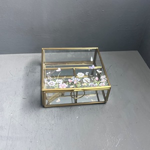 Boîte de rangement pour bijoux, boîte organisateur, boîte imprimée avec finition en laiton - Product Image 3