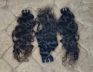 Extensions de cheveux bouclés donner unique Cuticule aligné cheveux humains bruts non transformés vente en gros de cheveux bruts non traités - Product Image 2