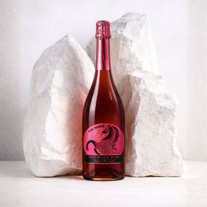 Fire Horse - Vino Rosato Frizzante Semidolce |   Airen & Tempranillo 9.5% ABV 750ml |   Vino Spumante Rosé Spagnolo - Product Image 3
