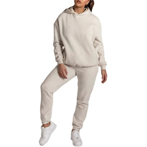 Chándal de mujer cómodo y elegante de alta calidad para ropa informal y actividades deportivas con posición frontal del logotipo - Product Image 2