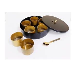 Boîte Masala en fer la plus vendue avec une finition lisse, parfaite pour les routines de cuisson quotidiennes et une solution de stockage des épices sûre - Product Image 5