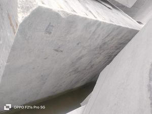 บล็อกหินแกรนิตดิบจากราจาสแทนแบบหยาบใช้พื้นผิวถูความหนาแน่น2700กก./ม. โซลูชันโครงการทั้งหมดราคาดีที่สุด - Product Image 2