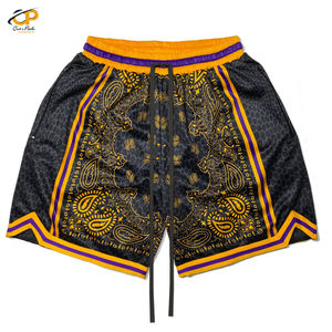 Short de basket-ball léger et respirant pour hommes, conception personnalisée, en maille, avec cordon de serrage - Product Image 3