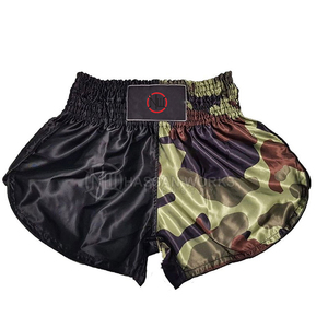 Shorts de boxe thaïlandaise pour hommes de haute qualité 100% polyester, séchage rapide, respirant, personnalisable, vêtements d'entraînement - Product Image 1