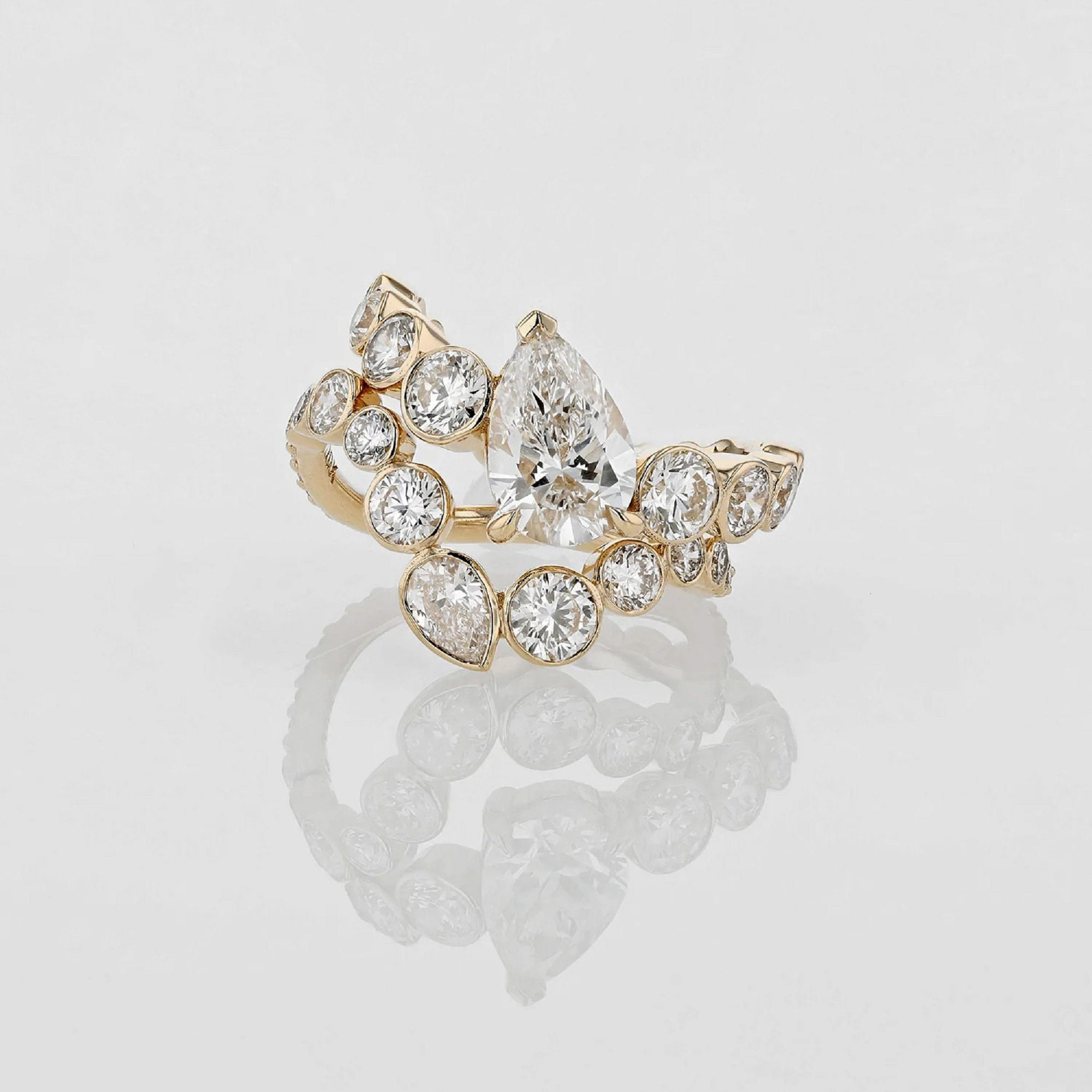 สีเหลืองทอง