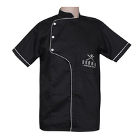 Cómodo uniforme Barbar que ofrece una construcción ligera y transpirable para una mayor movilidad en entornos de barbería