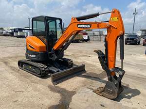 2023 Doosan DX35-<b>5</b> Mini Excavator with Komatsu Engine 12 Ton Operating <b>Weight</b> Gearbox Pump Kawasaki - Product Image 6
