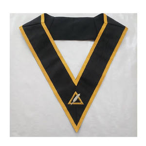 Collar Masónico del Rito Escocés con Trenza Dorada y Cinta Negra con Diseño de Logotipo de Pluma, Conjunto de Collar de las Mejores Calidades, Edición 2026 - Product Image 1