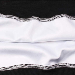 Survêtement de sport respirant personnalisé de haute qualité pour hommes, idéal pour le jogging, la gym et les activités sportives - Product Image 5