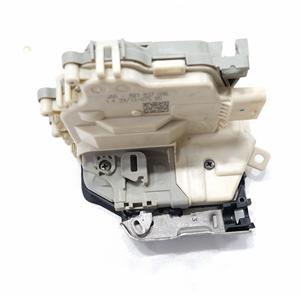 ตัวล็อคด้านหน้าขวา AUDI A3 Sportback Series (8VS, 8VM) 8X1837016 (13>) - Product Image 2