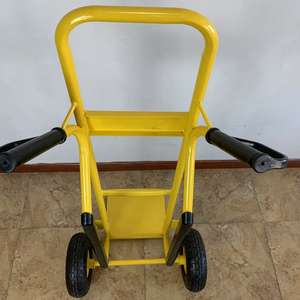 Chariot à main robuste à 2 roues avec plate-forme amovible et sangles d'arrimage - Product Image 2