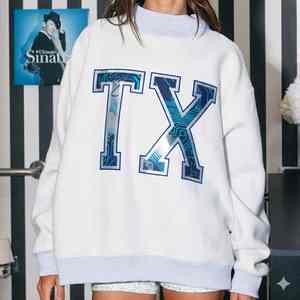 เสื้อสเวตเตอร์ขนแกะไซส์ใหญ่พิเศษสำหรับผู้หญิงเสื้อสเวตเชิ้ตสำหรับฤดูใบไม้ร่วง - Product Image 1