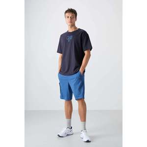 เสื้อยืดคอกลมโอเวอร์ไซส์พิมพ์ลายสำหรับผู้ชาย Tommylife Wholesale รุ่น 88333 สีดำ - FIESTA - Product Image 5