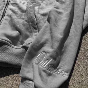 Sweat à capuche décontracté en coton 100% avec broderie délavée, mode automne, streetwear, logo personnalisé, approvisionnement en gros - Product Image 2