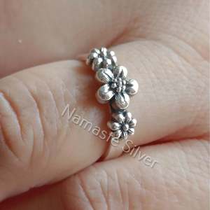 Handmade 925 Sterling Silver Floral Band Minimalist <b>Dainty</b> Cute <b>Ring</b> Gift for Her Birthday Anniversary Christmas Valentine's Day - Product Image 4