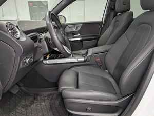 Mercedes-Benz GLB 250 AWD 4MATIC 2025 Usado, Motor 2.0L Turbo de 4 Cilindros en Línea con Asistencia Híbrida Suave - Product Image 5