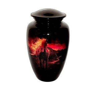 Urna Funeraria Conmemorativa Con Hermosa Ilustración de Caballo y Fuego, Tamaño Grande, 26 cm de Alto - Product Image 2