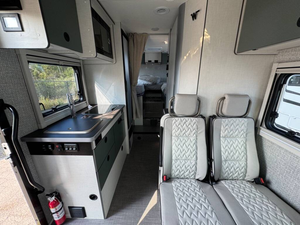 Camping-car familial de luxe Winnebago Ekko 22A 2025, remorque mobile pour 4 à 6 passagers, Euro 6, blanc, 3500 kg - Product Image 6