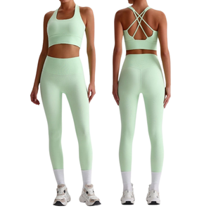 Ensemble de yoga 2 pièces Ensemble de soutien-gorge de sport à bretelles Vêtements de gymnastique Ensembles d'entraînement pour femmes - Product Image 1